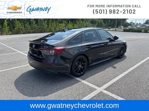 Used 2025 Honda Civic Sport image 5