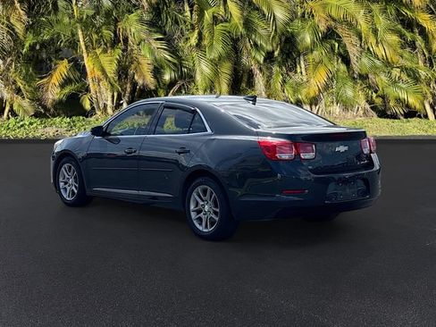 Used 2015 Chevrolet Malibu LT w/ Power Convenience Package FWD image 4