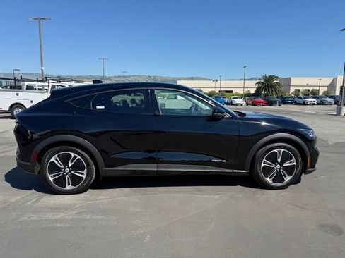 Certified 2021 Ford Mustang Mach-E Select w/ Comfort/Appearance Package image 5