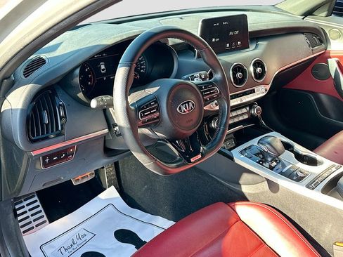 Certified 2020 Kia Stinger GT2 image 9