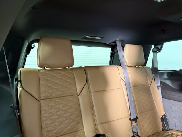 Used 2021 Cadillac Escalade Sport w/ Driver Assist Tech Package AWD/4WD image 29