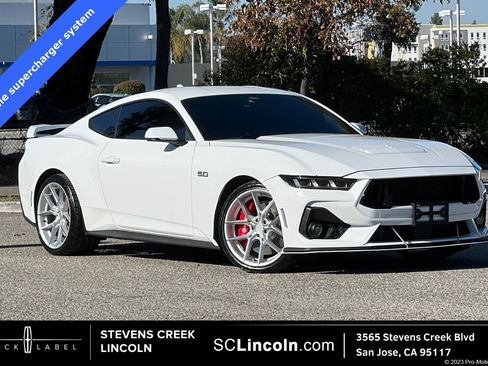 Used 2024 Ford Mustang GT Premium image 1