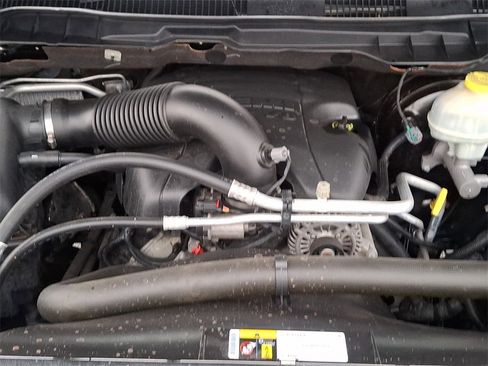 Used 2017 RAM 1500 Express image 27