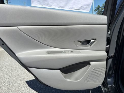 New 2026 Hyundai Elantra SE w/ Cargo Package image 21