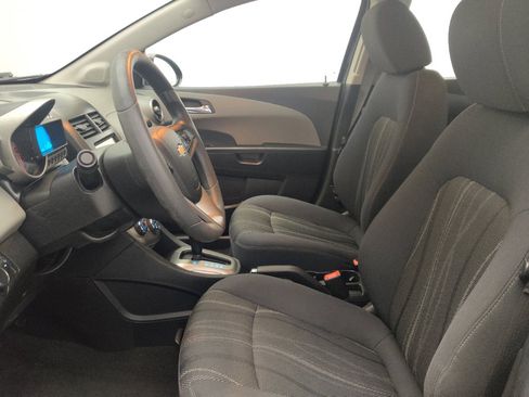 Used 2016 Chevrolet Sonic LT FWD image 17