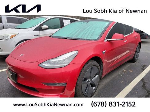 Used 2019 Tesla Model 3 Standard Range image 1