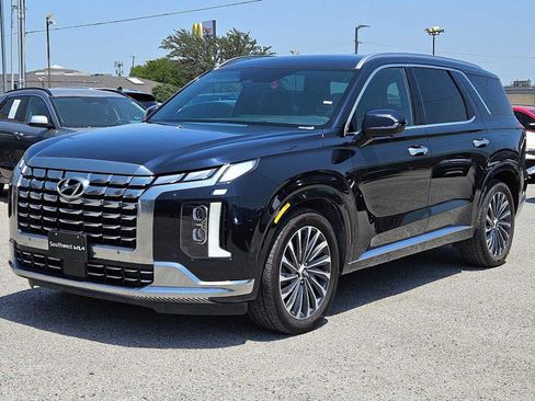 Used 2024 Hyundai Palisade Calligraphy FWD image 10