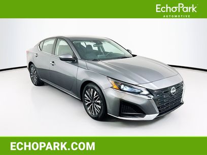 Used 2023 Nissan Altima 2.5 SV