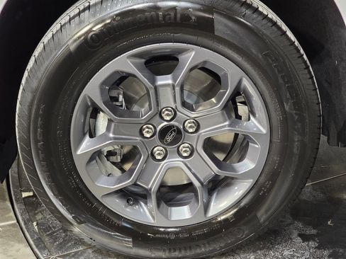 New 2025 Ford Maverick XLT FWD image 15