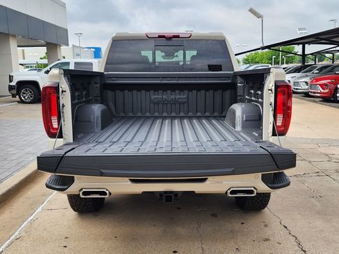 New 2026 GMC Sierra 1500 AT4 w/ AT4 Premium Package AWD/4WD image 49