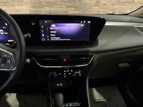 Used 2025 Buick Encore GX Preferred image 16