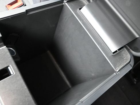 New 2026 Ford Explorer Active image 22