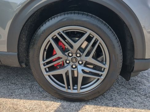 Used 2026 Ford Explorer ST w/ Sun And Sound Package image 9