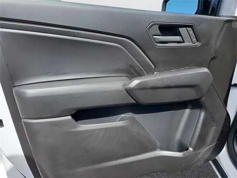 Used 2026 Chevrolet Colorado Trail Boss image 13