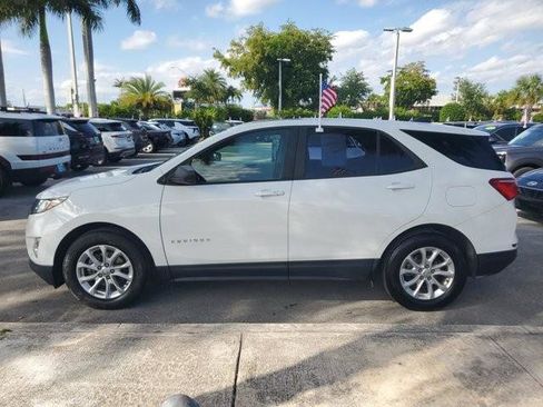 Used 2020 Chevrolet Equinox LS FWD image 8