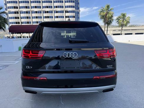 Used 2017 Audi Q7 3.0T Premium Plus image 7