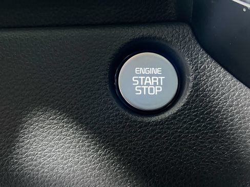New 2027 Kia Carnival SX w/ Dark Edition Package FWD image 23