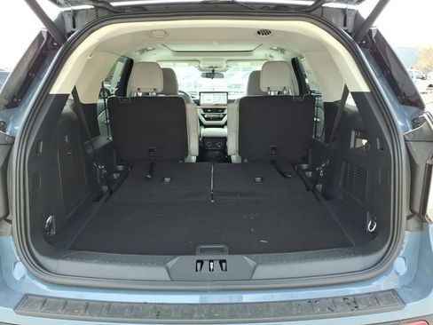 New 2026 Ford Explorer Active AWD/4WD image 10