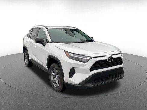 Used 2025 Toyota RAV4 LE image 1