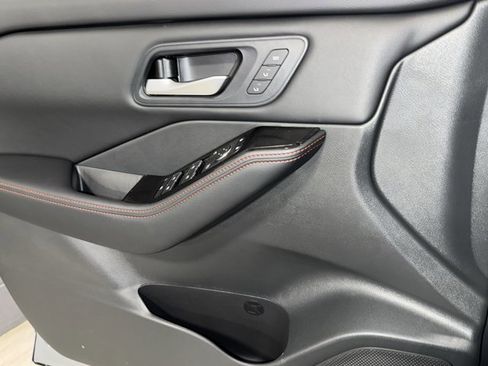 New 2026 Nissan Rogue SV image 19