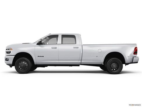 New 2026 RAM 3500 Big Horn AWD/4WD image 2
