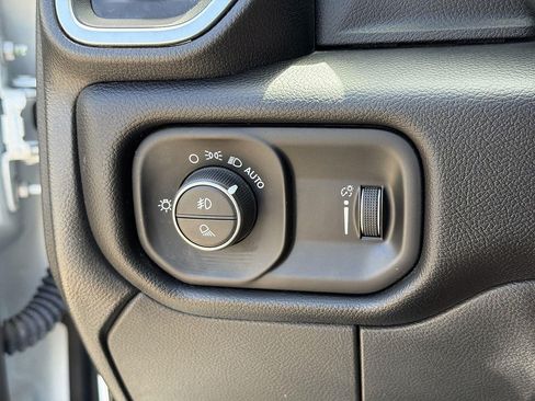 Used 2024 RAM 3500 Big Horn AWD/4WD image 16