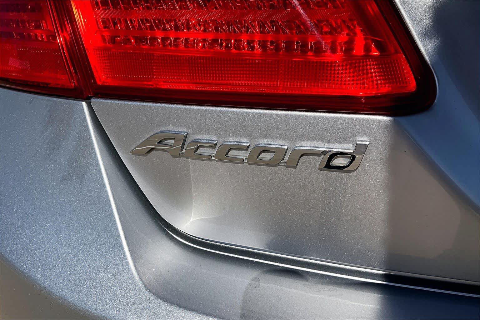 Used 2015 Honda Accord LX image 10