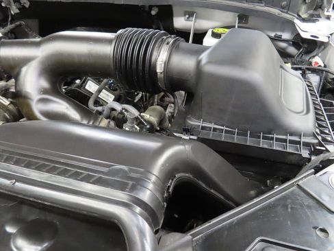 Used 2025 Ford F150 Lariat w/ Equipment Group 502A High AWD/4WD image 38