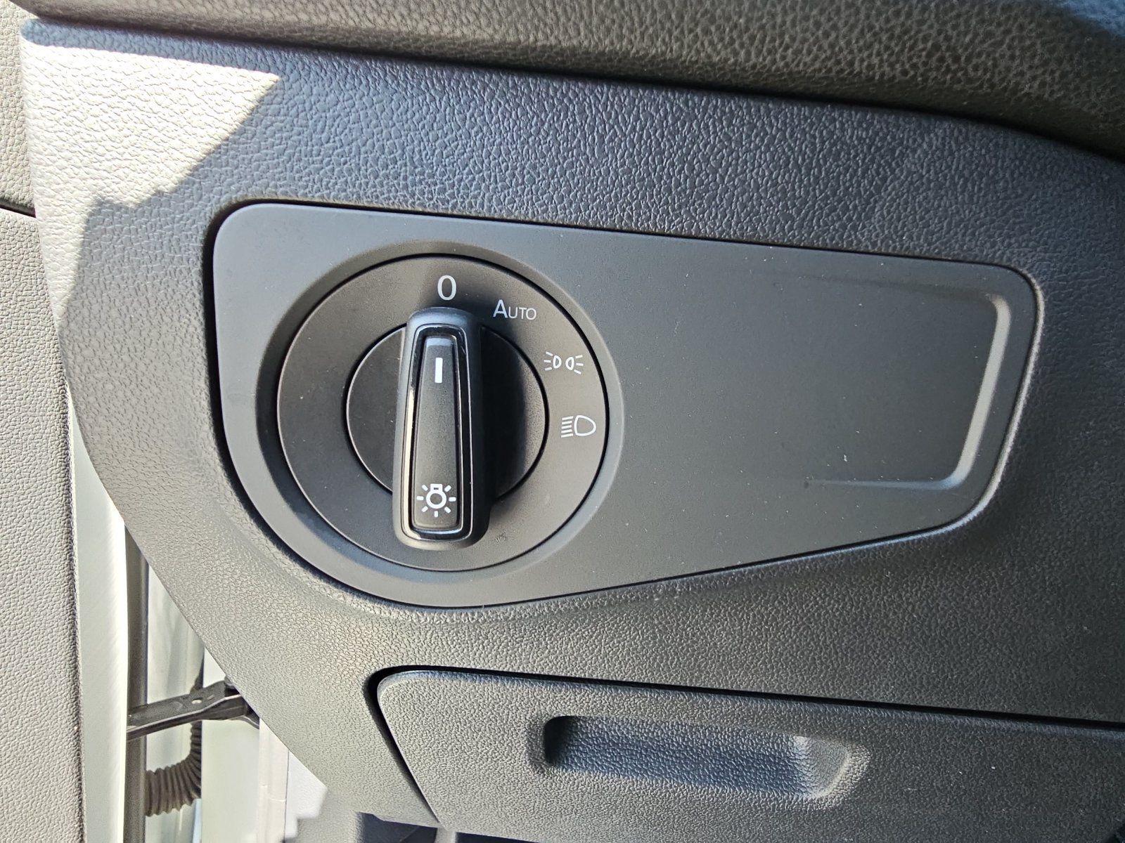 Used 2023 Volkswagen Tiguan S FWD image 25
