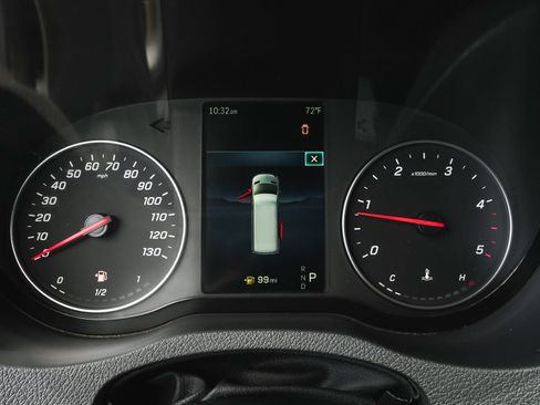 Used 2025 Mercedes-Benz Sprinter 2500 image 19