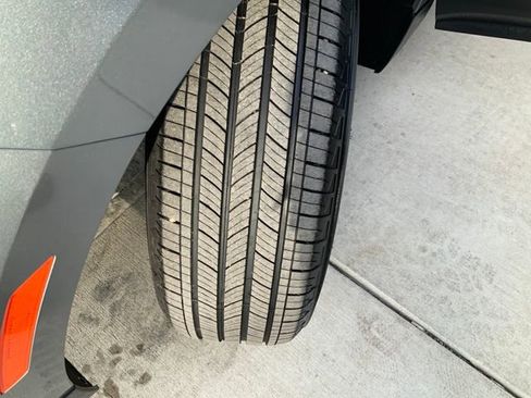 Certified 2024 Chevrolet Equinox LT image 11