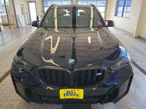 Used 2025 BMW X5 M60i image 2