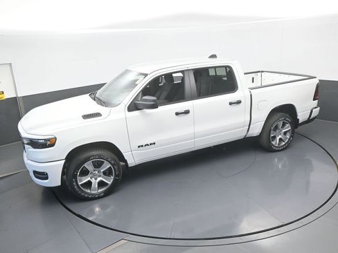 New 2026 RAM 1500 Express image 42