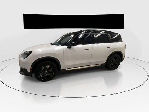 Used 2025 MINI Cooper Countryman SE AWD/4WD image 6