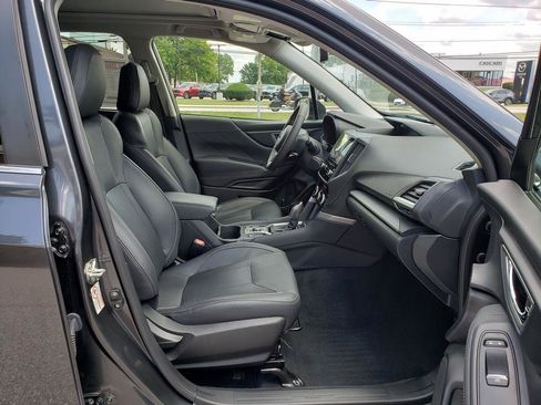 Used 2019 Subaru Forester Limited AWD/4WD image 16