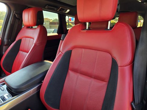 Used 2018 Land Rover Range Rover Sport Supercharged AWD/4WD image 15