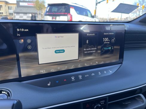 New 2026 Nissan Leaf SV+ image 18