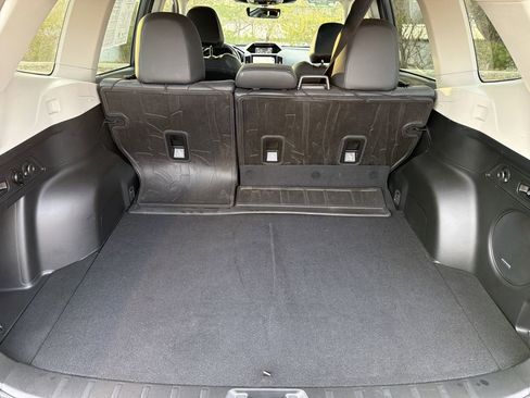 Used 2023 Subaru Forester Touring image 33