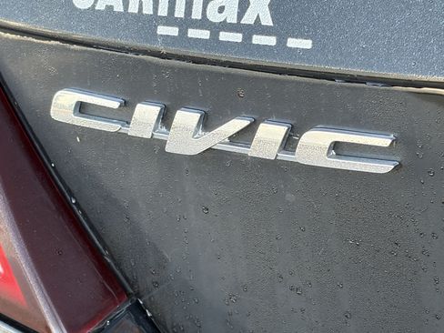 Used 2015 Honda Civic EX image 5