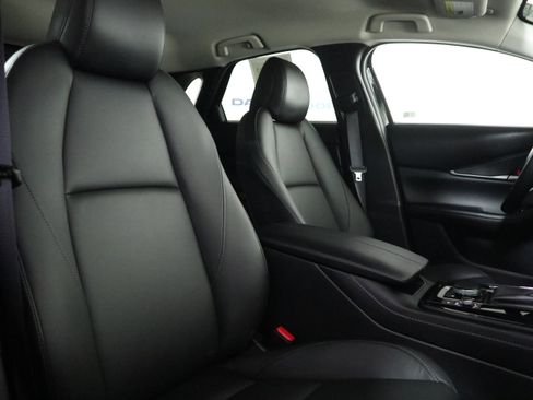 Certified 2025 MAZDA CX-30 AWD 2.5 S w/ Select Sport Pkg image 19