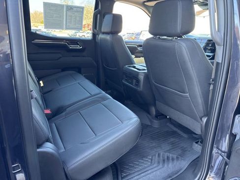 Used 2023 Chevrolet Silverado 1500 LT Trail Boss w/ Convenience Package II image 24