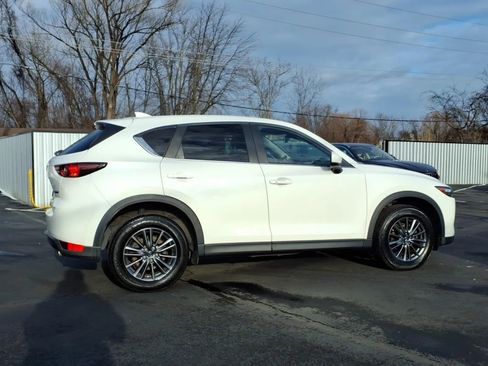 Used 2019 MAZDA CX-5 Touring image 2