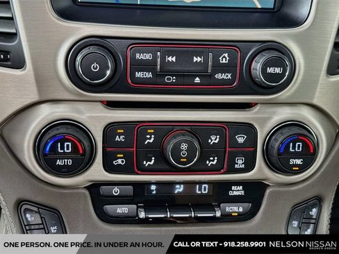 Used 2015 GMC Yukon XL Denali w/ Premium Package AWD/4WD image 16