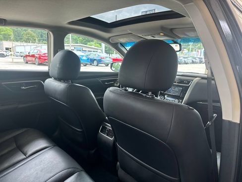 Used 2013 Nissan Altima 3.5 SL FWD image 20