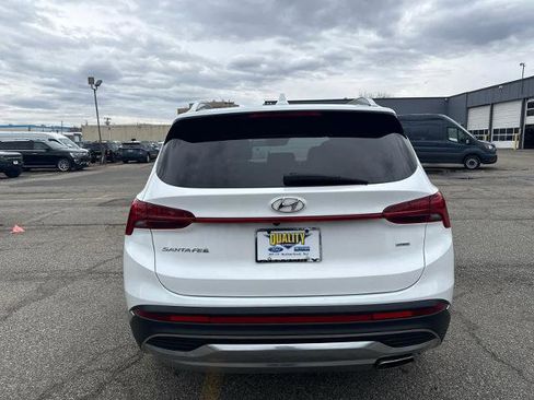 Used 2022 Hyundai Santa Fe SEL w/ Convenience + Premium Package AWD/4WD image 5
