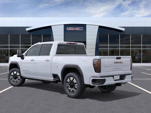New 2026 GMC Sierra 2500 Denali w/ Denali Reserve Package AWD/4WD image 3