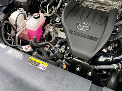 Used 2025 Toyota Grand Highlander FWD image 36