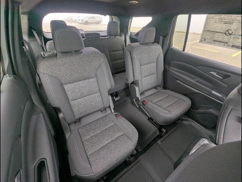 New 2026 Chevrolet Traverse LT w/ LPO, Floor Liner Package FWD image 14