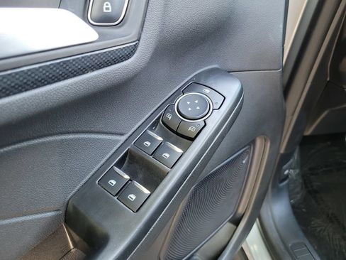 Used 2024 Ford Escape ST-Line Select AWD/4WD image 26
