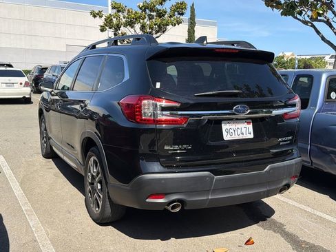 Used 2023 Subaru Ascent Limited AWD/4WD image 5